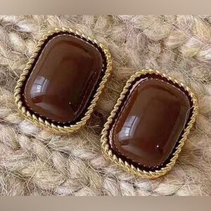 Brown Square Earrings